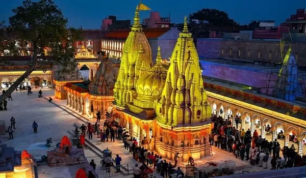 Featured Image of Kashi Vishwanath Temple